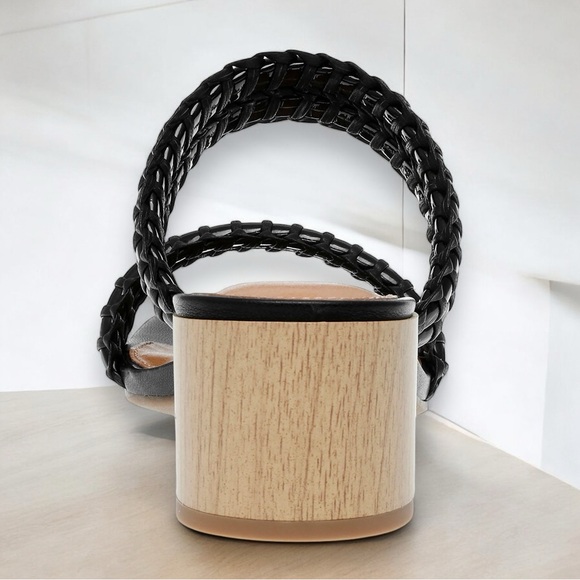 NWT | Dolce Vita Black Cushioned Memory Foam Lightweight Santana Sandal - Size 8 - Picture 4 of 9